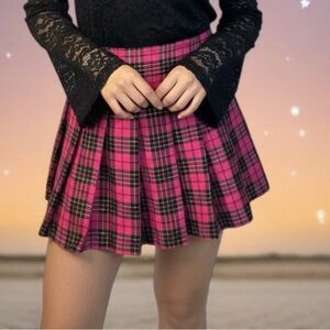 j.templeton Pink and Black Plaid Skater Skirt